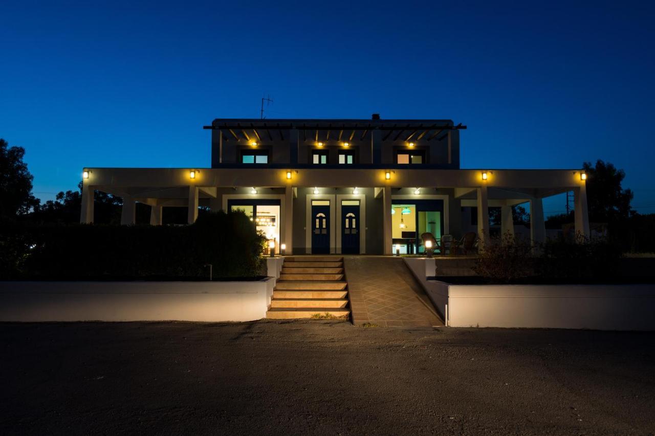 The "Perfect Beach House" Villa Lakhania Eksteriør bilde