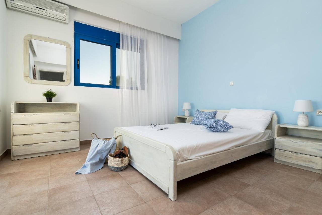 The "Perfect Beach House" Villa Lakhania Eksteriør bilde
